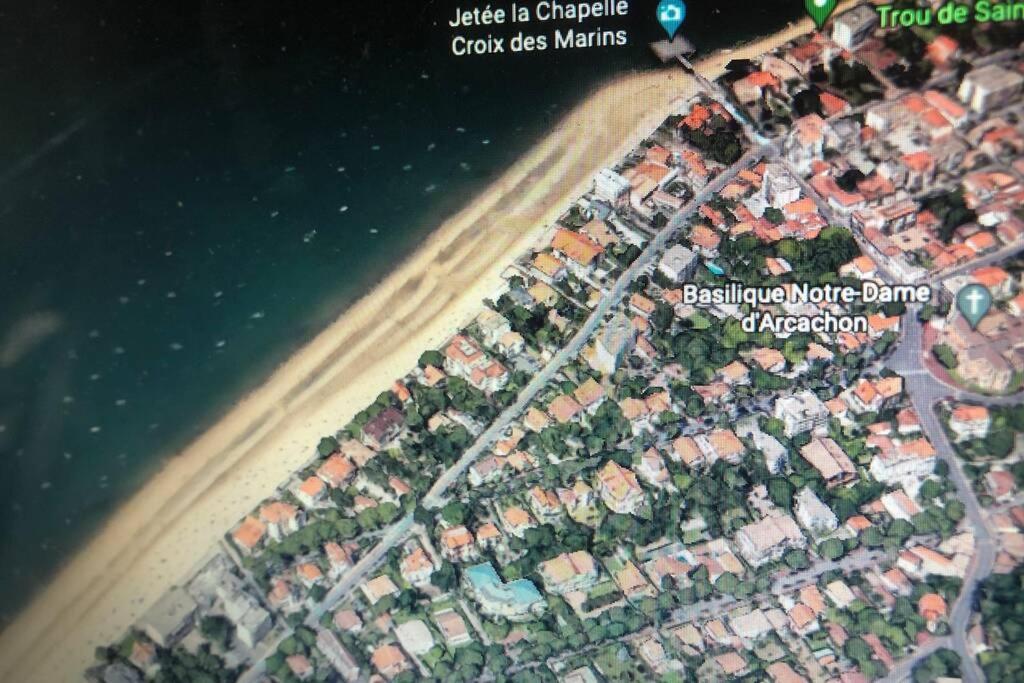 Appart Sur La Plage Pied Dans L Eau Avec Terrasse Jardin Vue Sur Le Bassin Depuis La Terrasse , Parking アルカション エクステリア 写真